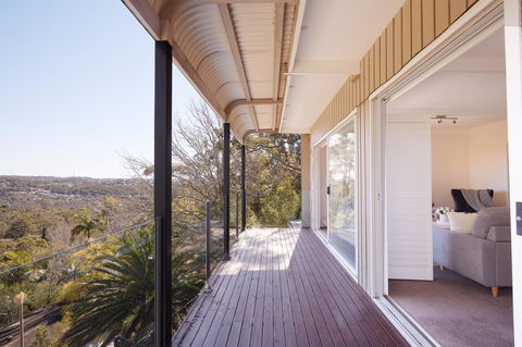 Bright And Spacious Family Home With Leafy Deck - Great Ocean Road Tourism 23