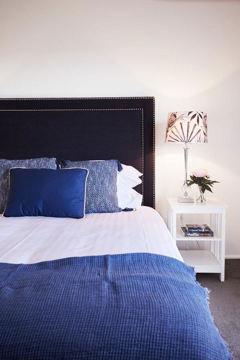 Bright And Spacious Family Home With Leafy Deck - Great Ocean Road Tourism 7