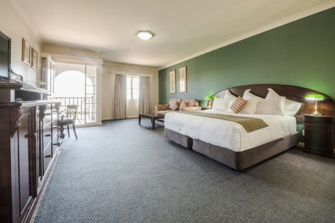 Crowne Plaza Hawkesbury Valley, An IHG Hotel - Great Ocean Road Tourism 22