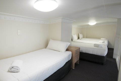 Banjo Paterson Inn - Great Ocean Road Tourism 27