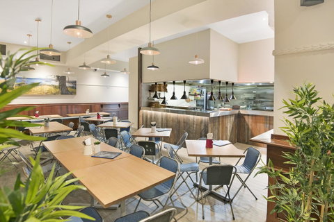 Banjo Paterson Inn - Great Ocean Road Tourism 4