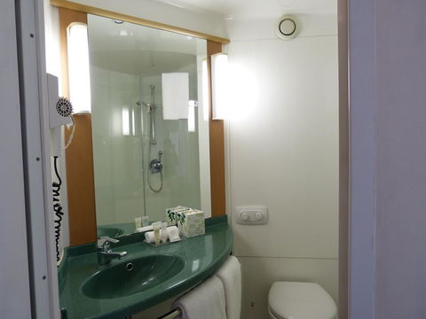 Ibis Thornleigh - Great Ocean Road Tourism 4