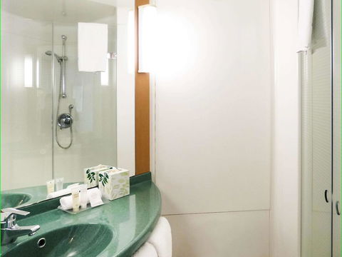 Ibis Thornleigh - Great Ocean Road Tourism 32