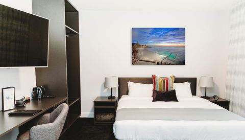 Coniston Hotel Wollongong - Great Ocean Road Tourism 13