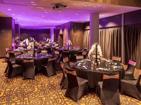 Novotel Sydney Darling Harbour - Great Ocean Road Tourism 42