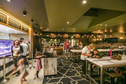 Nightcap At Caringbah Hotel - Great Ocean Road Tourism 5