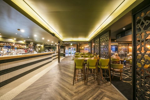 Nightcap At Caringbah Hotel - Great Ocean Road Tourism 20