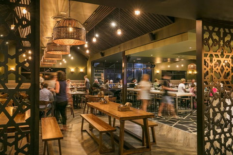 Nightcap At Caringbah Hotel - Great Ocean Road Tourism 8