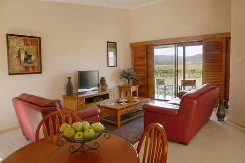 Nightingale Villas - Great Ocean Road Tourism 8