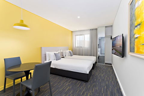 Value Suites Green Square - Great Ocean Road Tourism 24