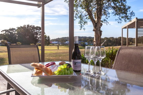 Condo 105 @ Horizons Golf Resort - Salamander Bay NSW - Great Ocean Road Tourism 0