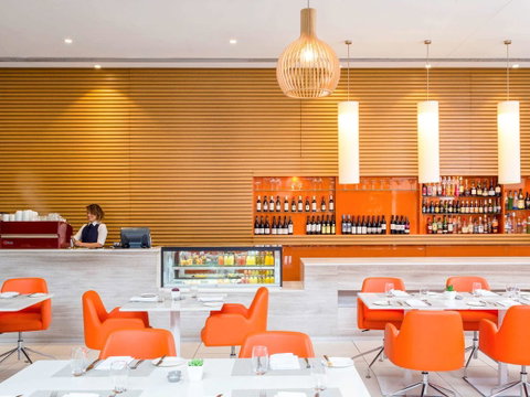Novotel Newcastle Beach - Great Ocean Road Tourism 2