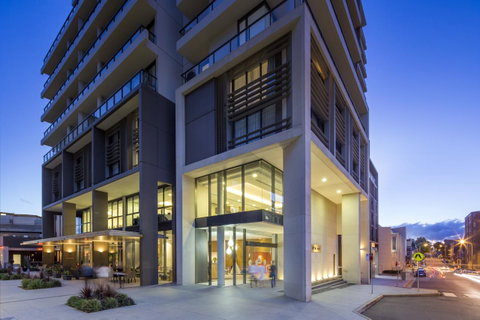 Novotel Newcastle Beach - Great Ocean Road Tourism 3