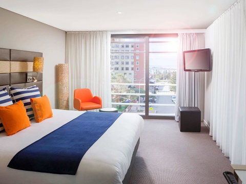 Novotel Newcastle Beach - Great Ocean Road Tourism 0