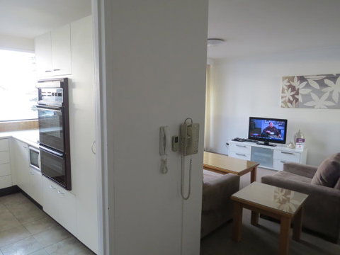 Manly Paradise Motel & Apartments - Great Ocean Road Tourism 44