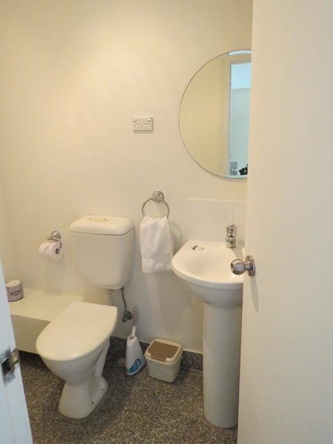 Manly Paradise Motel & Apartments - Great Ocean Road Tourism 30