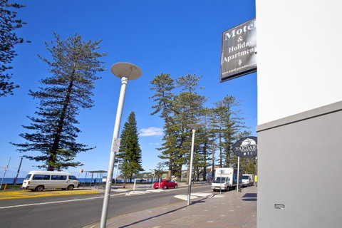 Manly Paradise Motel & Apartments - Great Ocean Road Tourism 18