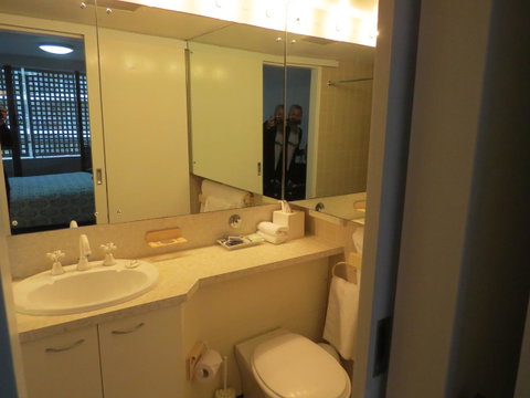 Manly Paradise Motel & Apartments - Great Ocean Road Tourism 39
