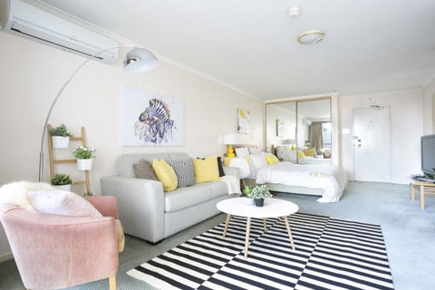 Paxsafe Sydney Hyde Park Central Apartments - Great Ocean Road Tourism 6
