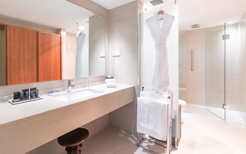 The Grace Hotel - Great Ocean Road Tourism 9