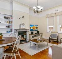 Oversized 2 Bedroom Manly Beach House - Great Ocean Road Tourism