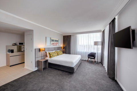 Mercure Sydney Bankstown - Great Ocean Road Tourism 21