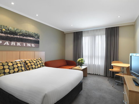 Mercure Sydney Bankstown - Great Ocean Road Tourism 4