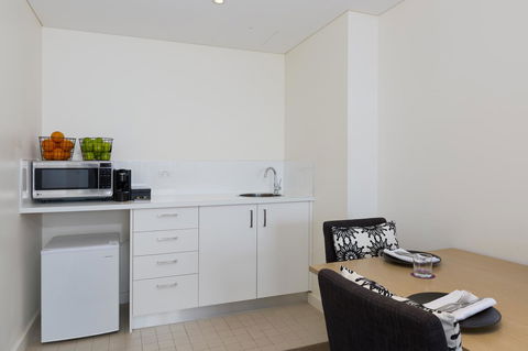 Sage Hotel Wollongong - Great Ocean Road Tourism 43