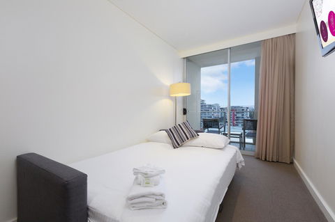 Sage Hotel Wollongong - Great Ocean Road Tourism 4
