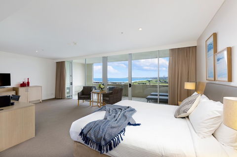 Sage Hotel Wollongong - Great Ocean Road Tourism 0