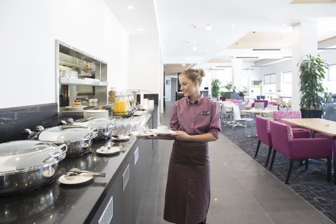 Mercure Newcastle Airport - Great Ocean Road Tourism 12