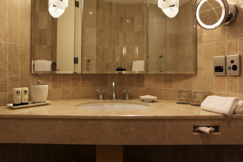 Sofitel Sydney Wentworth - Great Ocean Road Tourism 9