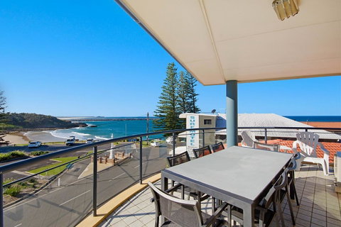 The Cove Yamba - Great Ocean Road Tourism 10