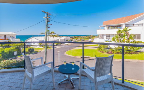 The Cove Yamba - Great Ocean Road Tourism 0