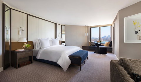 Four Seasons Hotel Sydney - Great Ocean Road Tourism 7