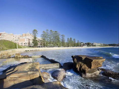 The Beach House Terrigal - Great Ocean Road Tourism 16