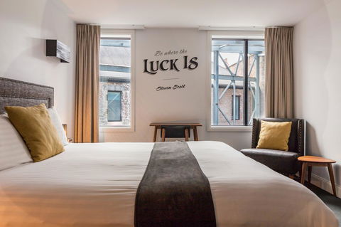 The Lucky Hotel - Great Ocean Road Tourism 20