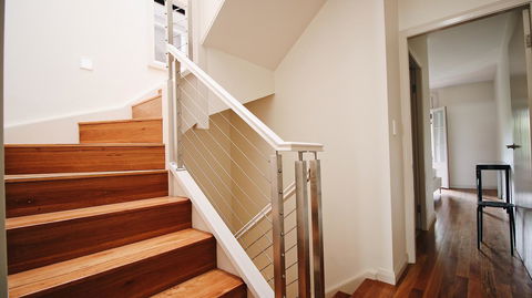 Cozy 5 Bed House In Sydney - Great Ocean Road Tourism 4