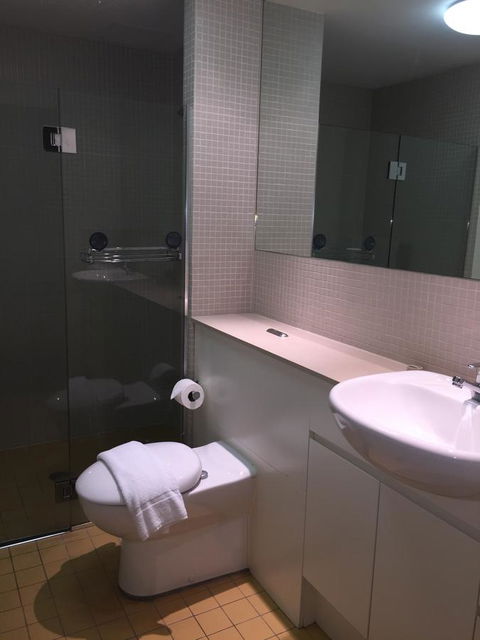 Wyndel Apartments - Apex North Sydney - Great Ocean Road Tourism 17