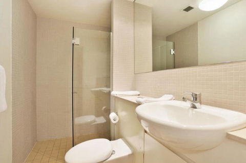 Wyndel Apartments - Apex North Sydney - Great Ocean Road Tourism 16