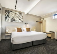 Nightcap at Colyton Hotel - Great Ocean Road Tourism