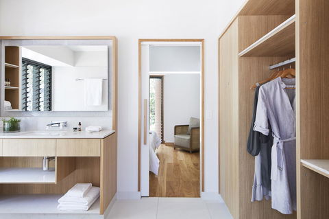 Elements Of Byron - Great Ocean Road Tourism 8