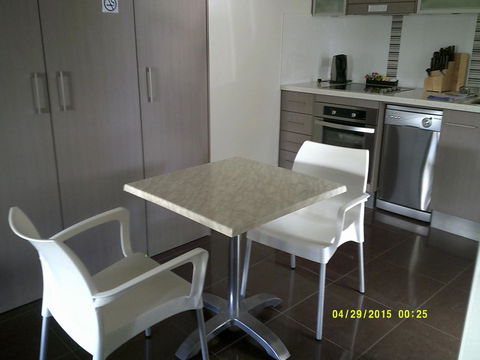 Pelican H2O One & Two Bedroom Apartments - Great Ocean Road Tourism 34