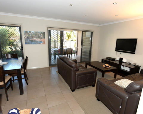 Yarrawonga Waterfront Apartments - Great Ocean Road Tourism 7