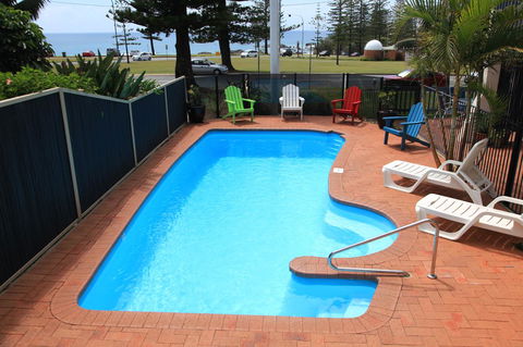 Beach House Holiday Apartments - Great Ocean Road Tourism 4
