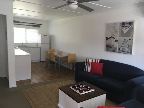 Tomaree Lodge - Great Ocean Road Tourism 1