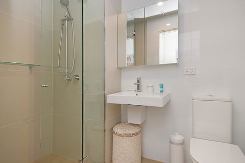 Arena Luxury Beachfront Apartment - Great Ocean Road Tourism 42