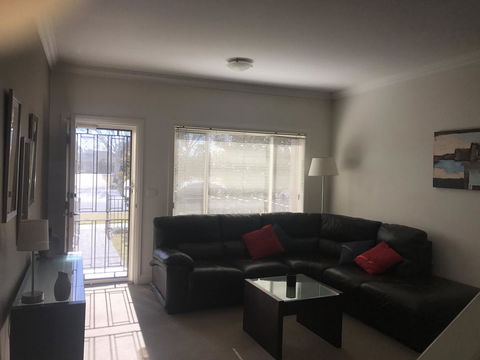 Travers Street Apartment - Great Ocean Road Tourism 5