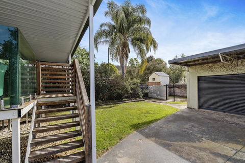 The Spa Cottage With HotTub, Netflix & Stan - Great Ocean Road Tourism 21