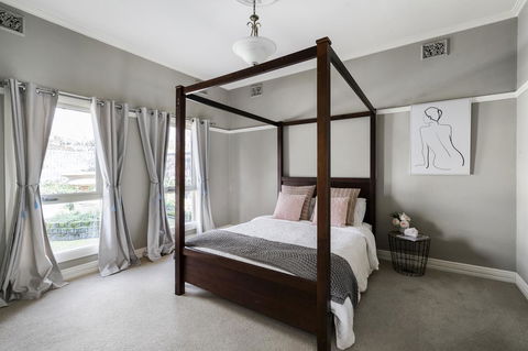 The Spa Cottage With HotTub, Netflix & Stan - Great Ocean Road Tourism 7